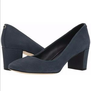 EUC Donald J. Pliner Corin Navy Block Heel Pumps Size 6.5